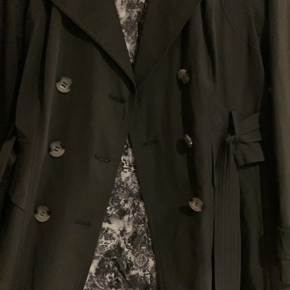 Ladies Guess size Large black trench coat - Picture 4 of 12